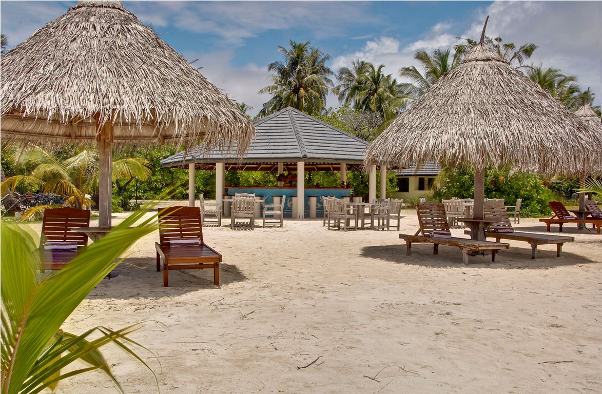 Sun Island Resort бунгало на острове