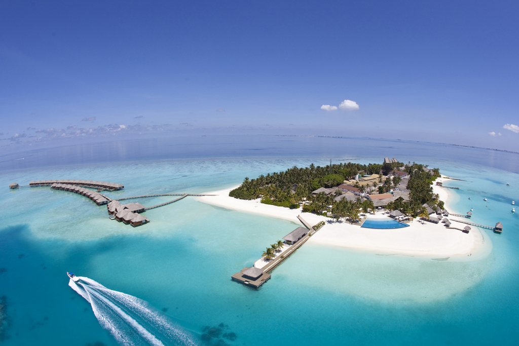 VELASSARU  MALDIVES RESORT *****